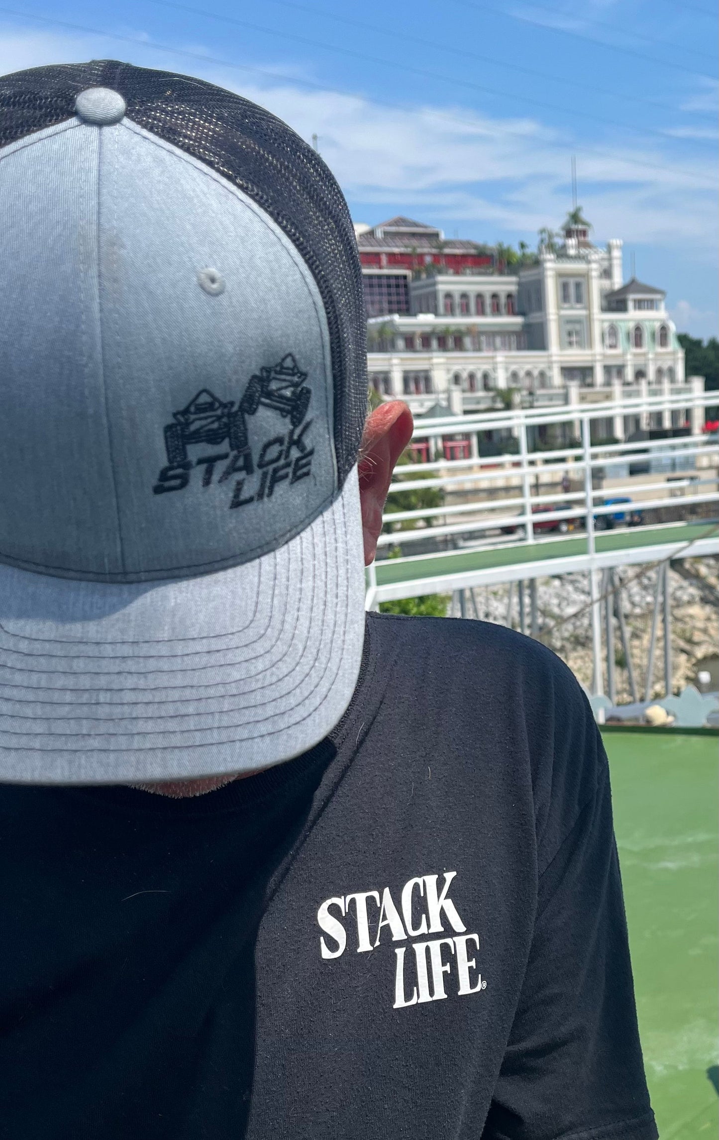 STACK LIFE TRUCKER HAT